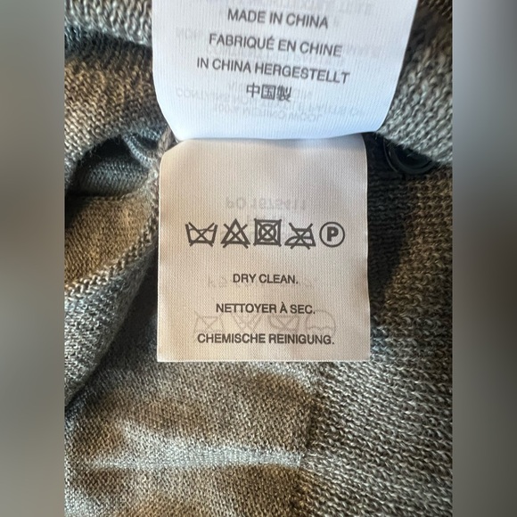 🎁 J. Crew Light Gray Lightweight Women's Button 100% Merino Wool Cardigan XL NET - Picture 6 of 6